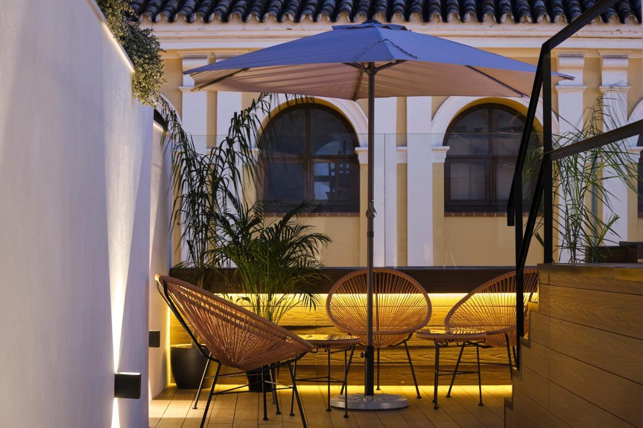 Sweet Sevilla Suites Exterior photo